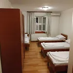 Ava Raj 2*