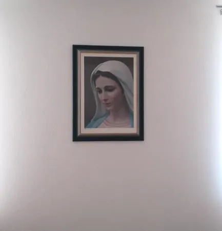 Guest house Ava Raj 2*