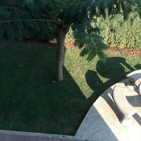 Guest house Ava Raj 2*