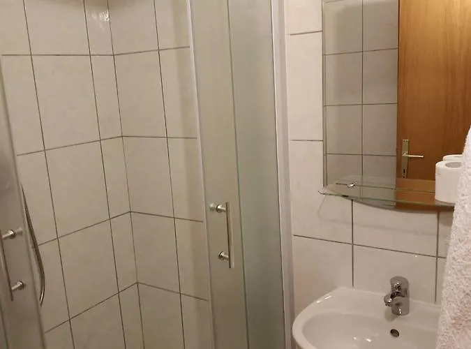 Ava Raj Gasthuis Međugorje